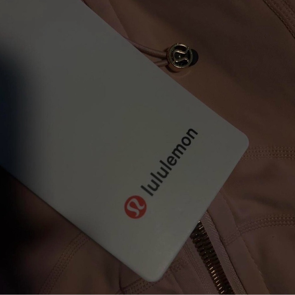 Lululemon Define Jacket pink + rose gold